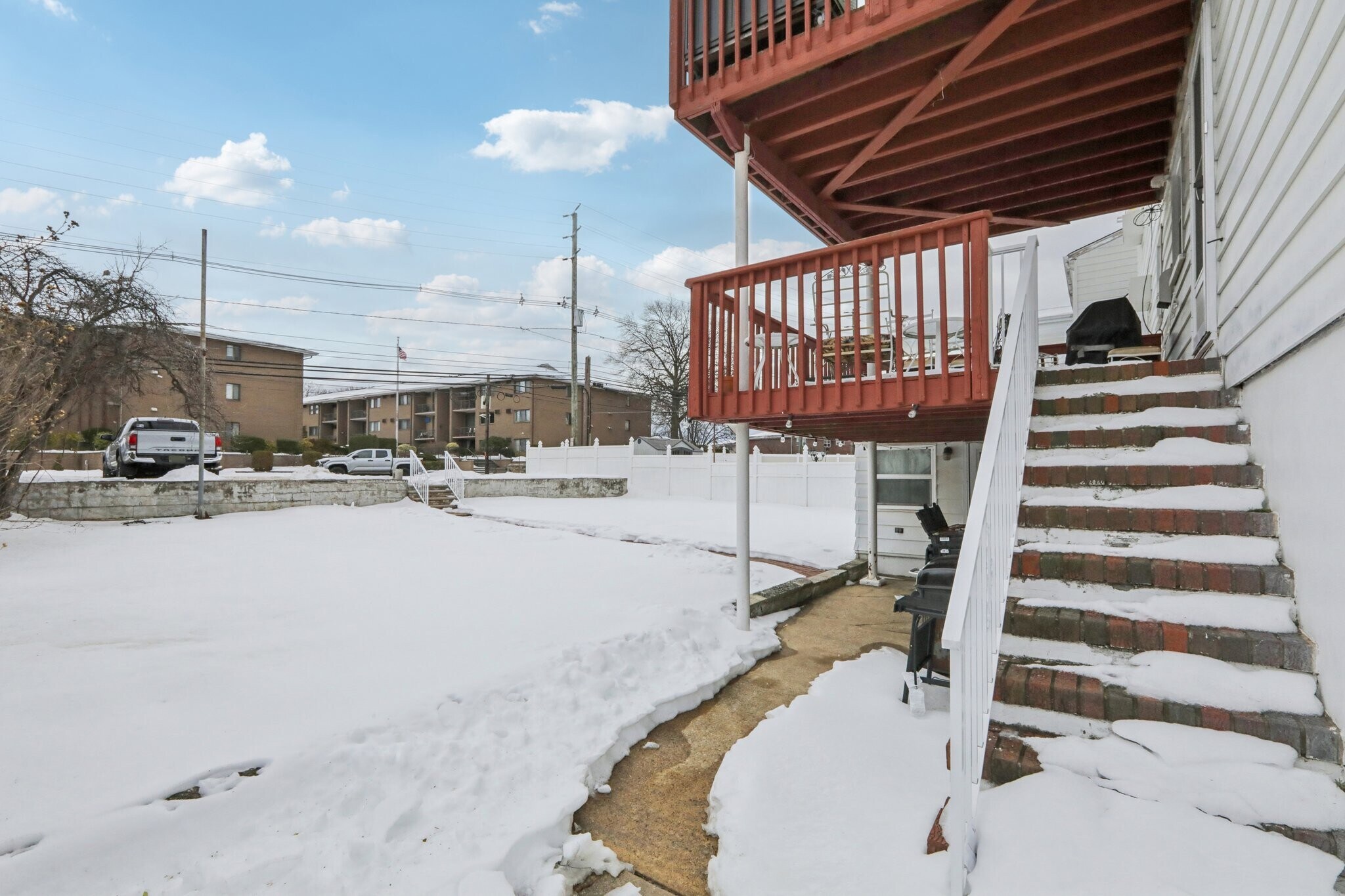 Building Photo - 10 Millo Pl