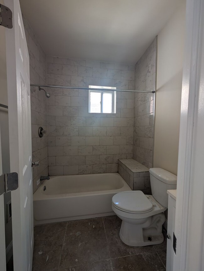 Building Photo - Beautiful Newly Remodeled 3 bedroom Coming...