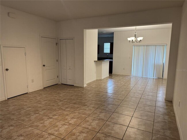 Building Photo - 2853 Adelaide Ct
