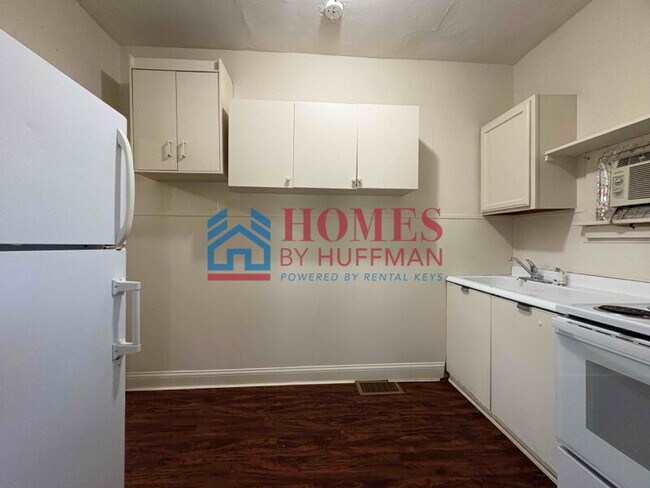 Building Photo - Nice Size Studio Apartment for Rent | All ...