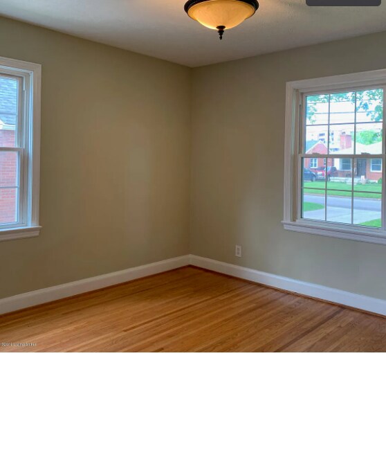 Building Photo - 3006 Bobolink Rd