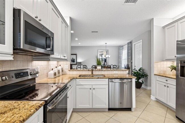 Building Photo - 15812 Aurora Lake Cir