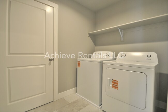 Building Photo - 2251 S 1120 W