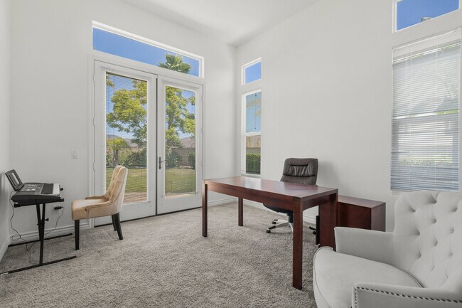 Building Photo - 2917 Babbling Brook Rd