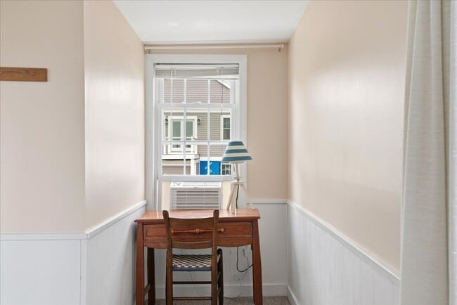 Building Photo - 23 Morton Pl