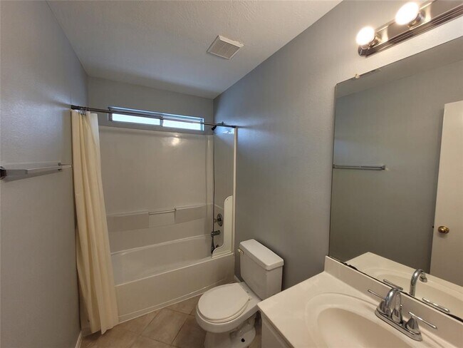 Building Photo - 19410 Cavern Springs Dr