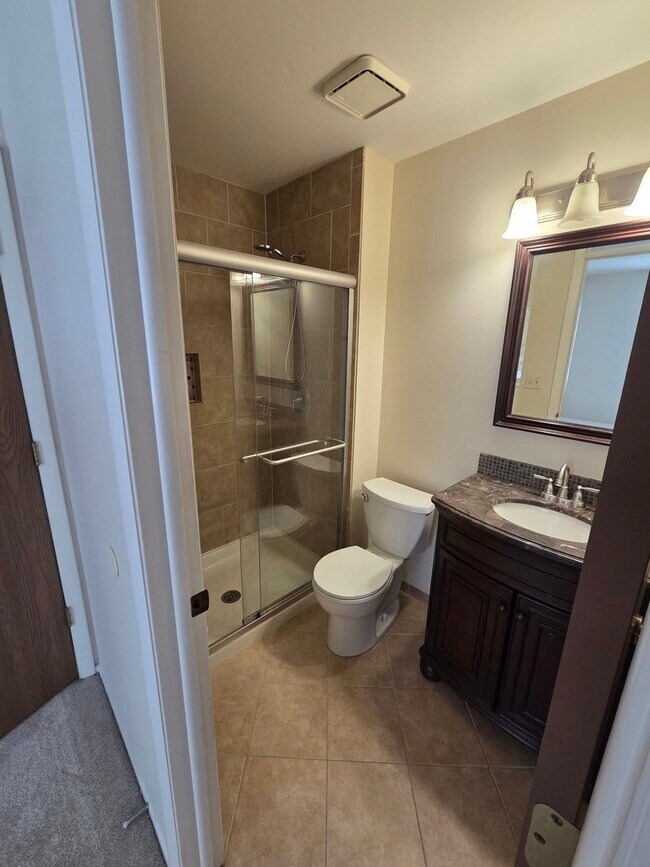 Building Photo - 603 Stone Cir Ct