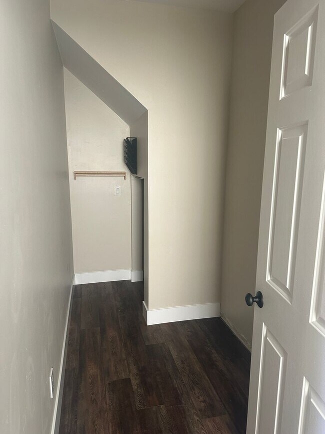 Building Photo - Charming Home in Winters, CA