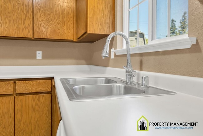 Building Photo - 3-Bedroom Home with Modern Touches-AF