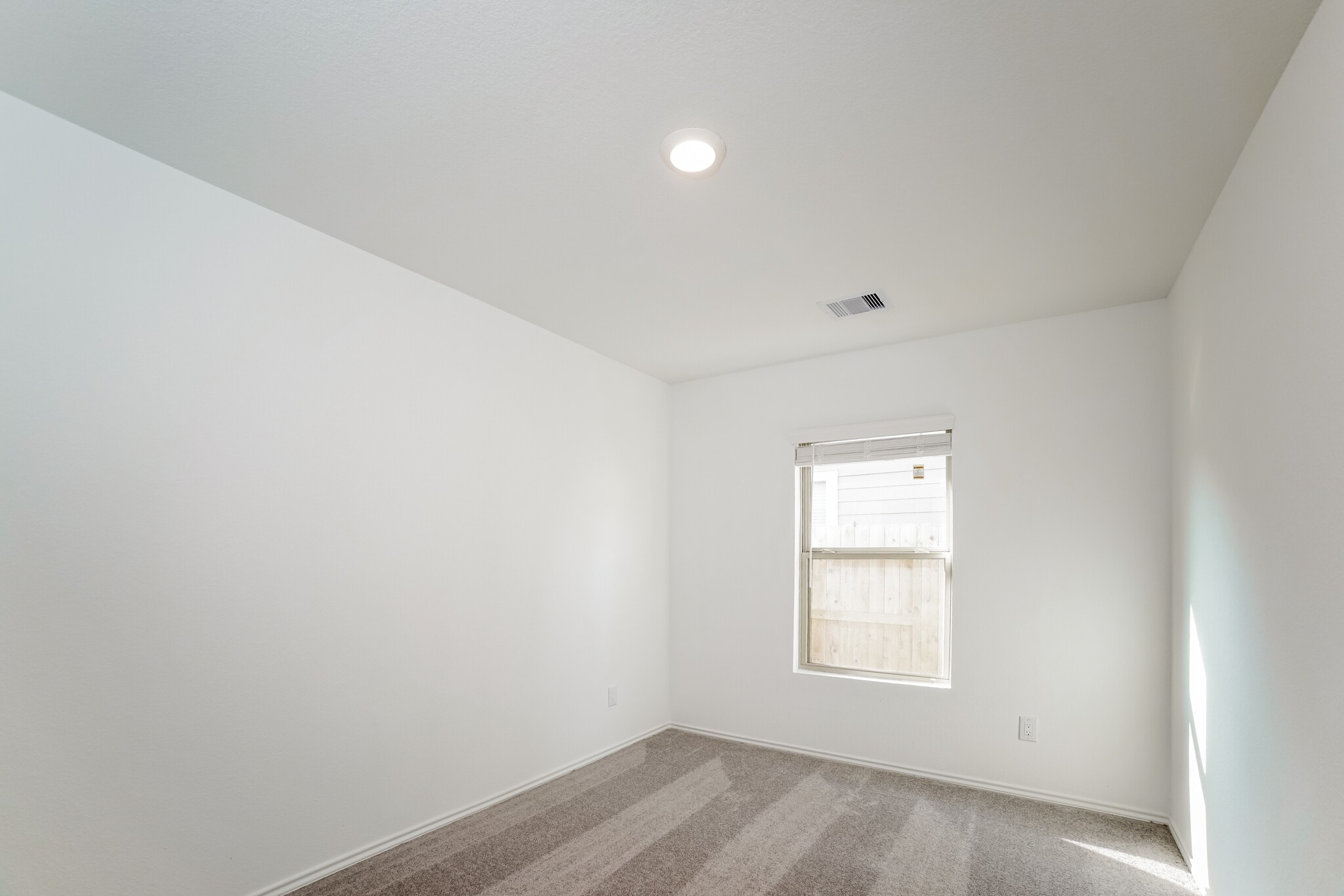 Building Photo - 1718 Campos Ct