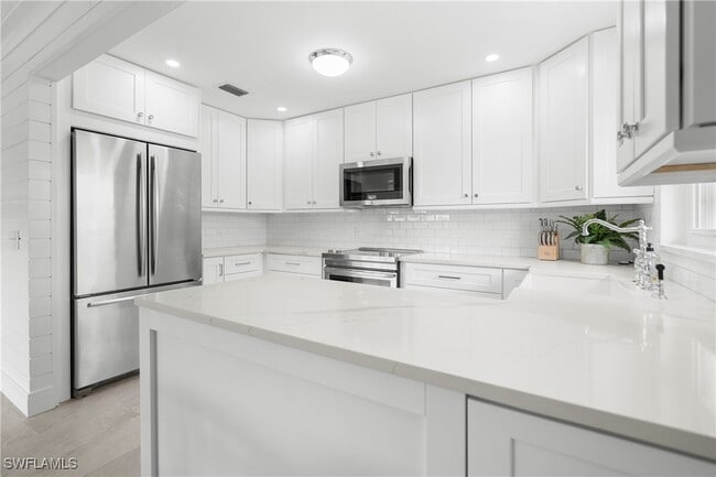 Building Photo - 250 Lanchester Ct
