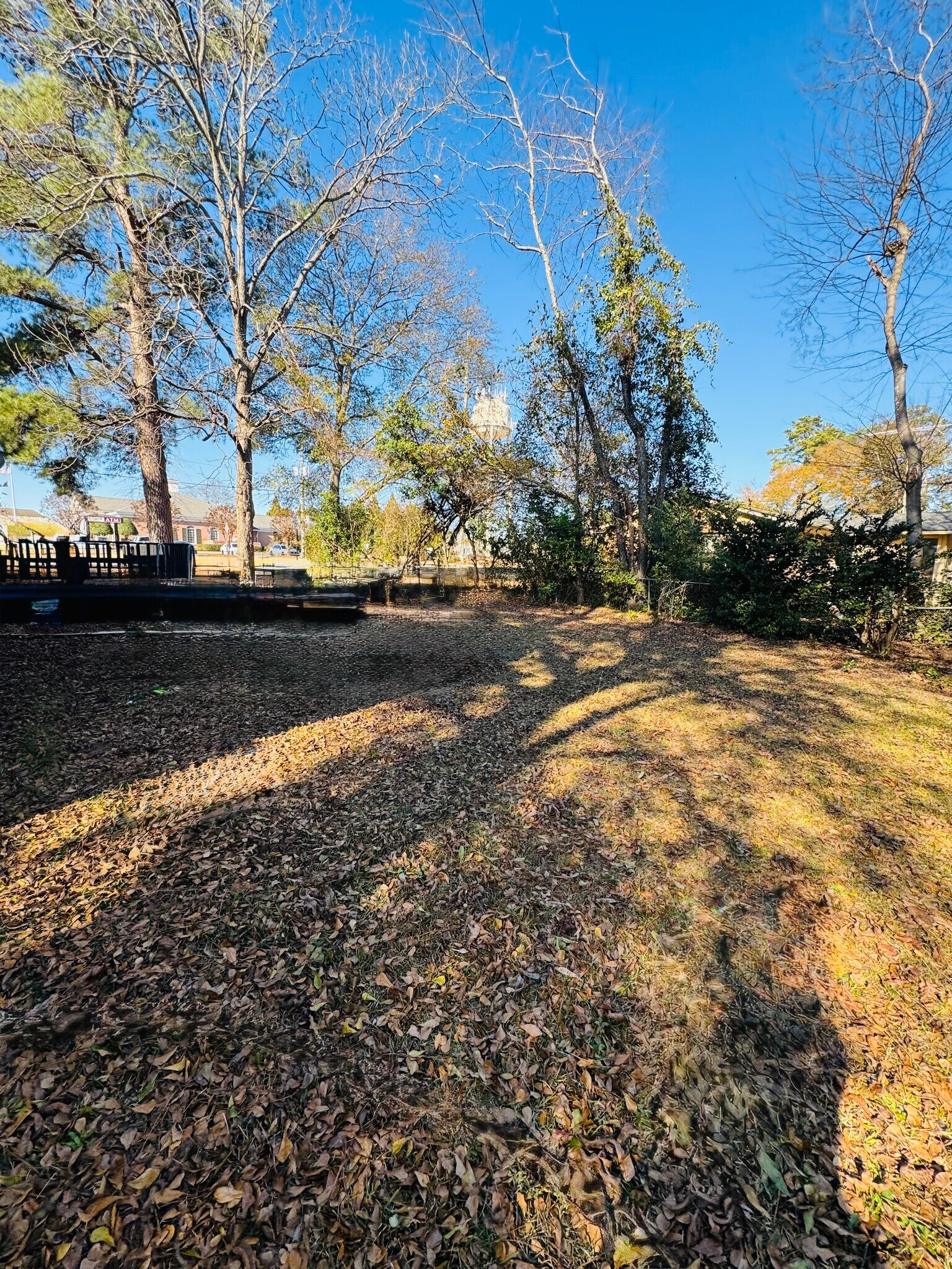 Building Photo - 110 Gunn Rd