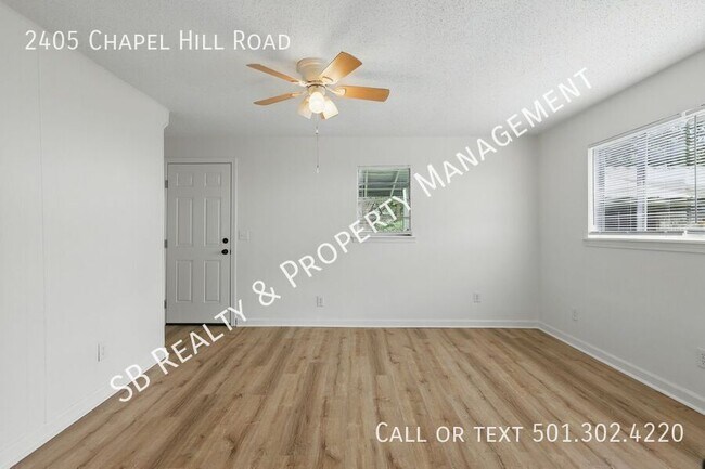 Building Photo - 2405 Chapel Hill Rd
