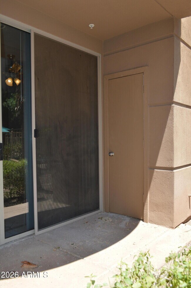 Building Photo - 1701 E Colter St