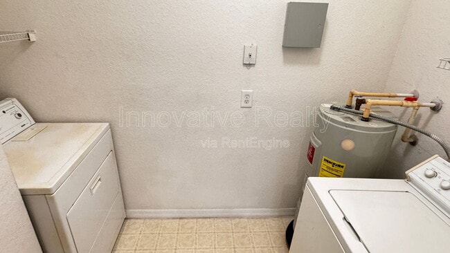 Building Photo - 1275 Lake Shadow Cir