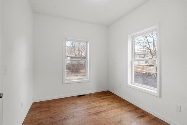 Building Photo - 19 Furber Ave