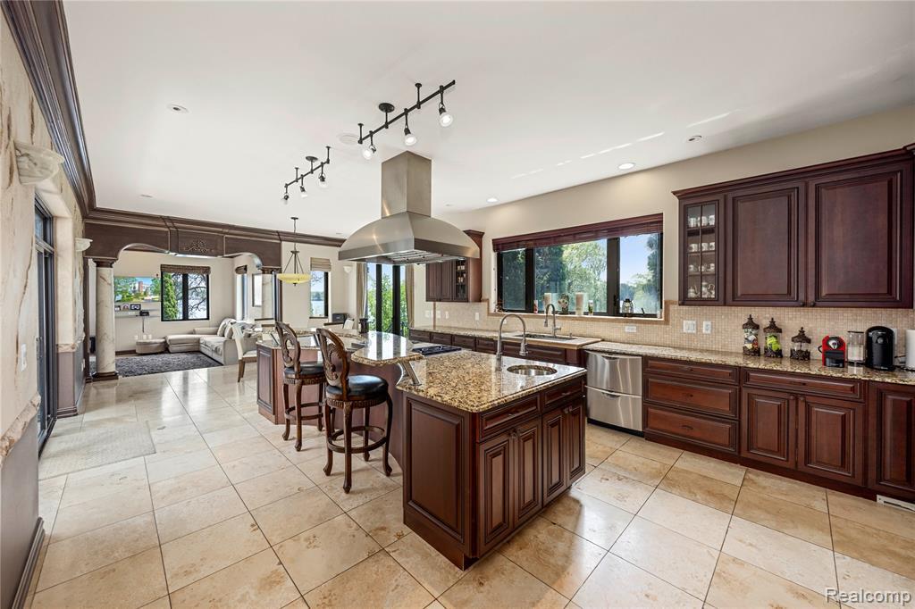 Building Photo - 42183 Kouza Ct