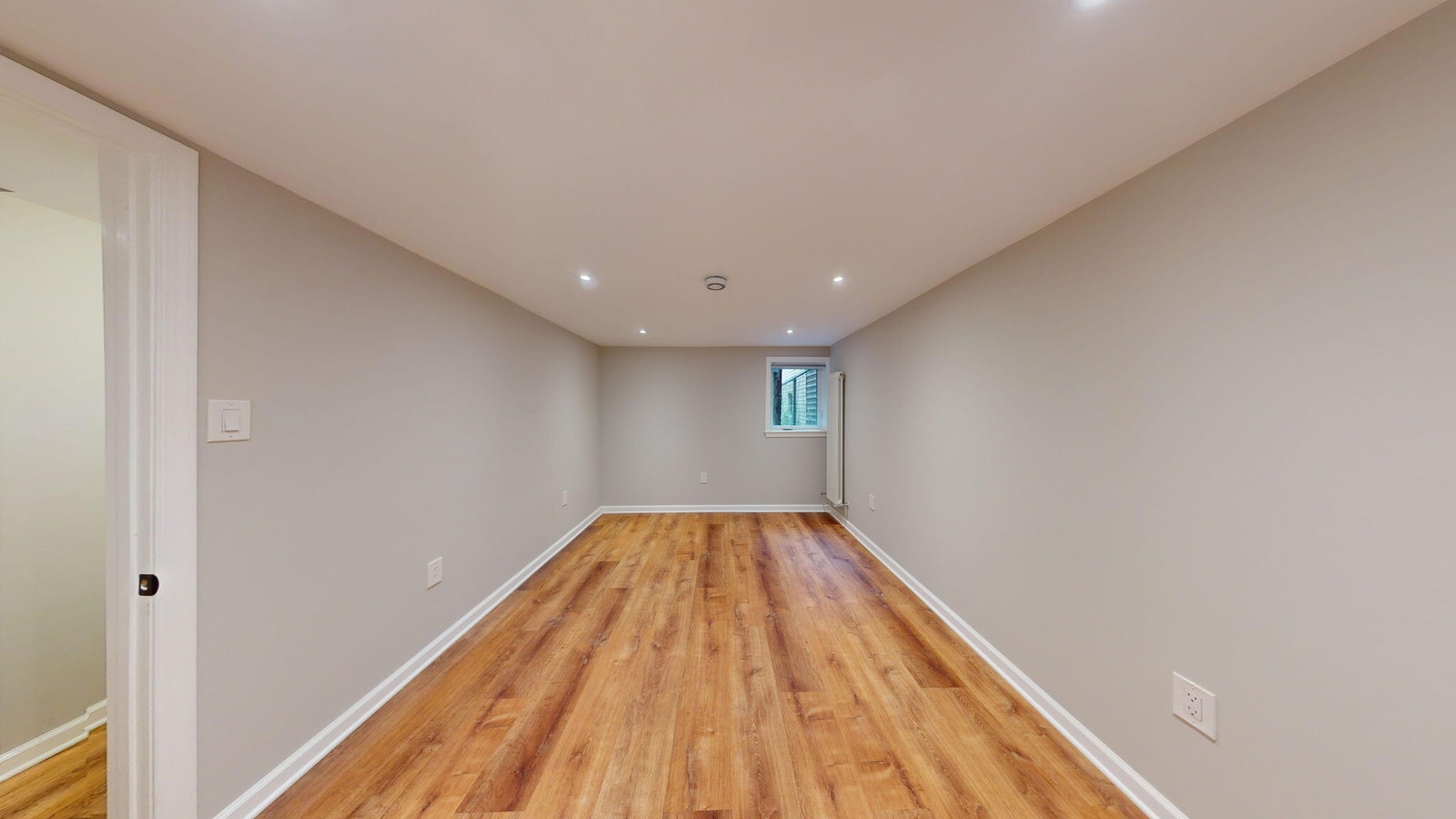 Building Photo - 8 R St NW