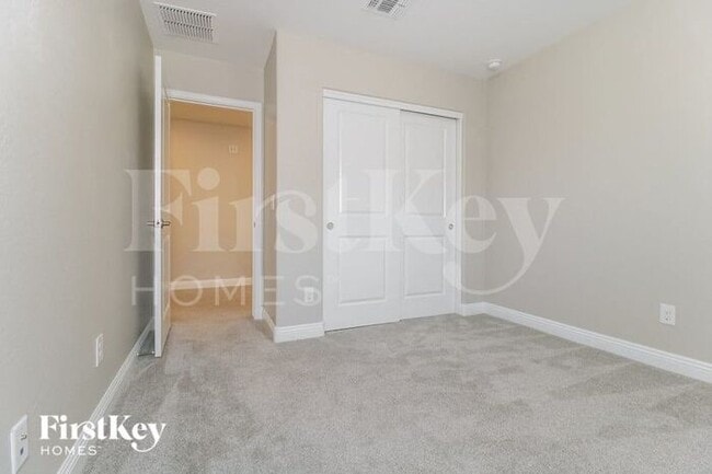 Building Photo - 11460 S Orion Dr