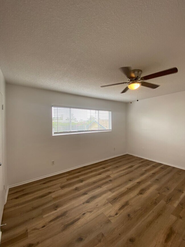 Building Photo - 761 Coronado Ave