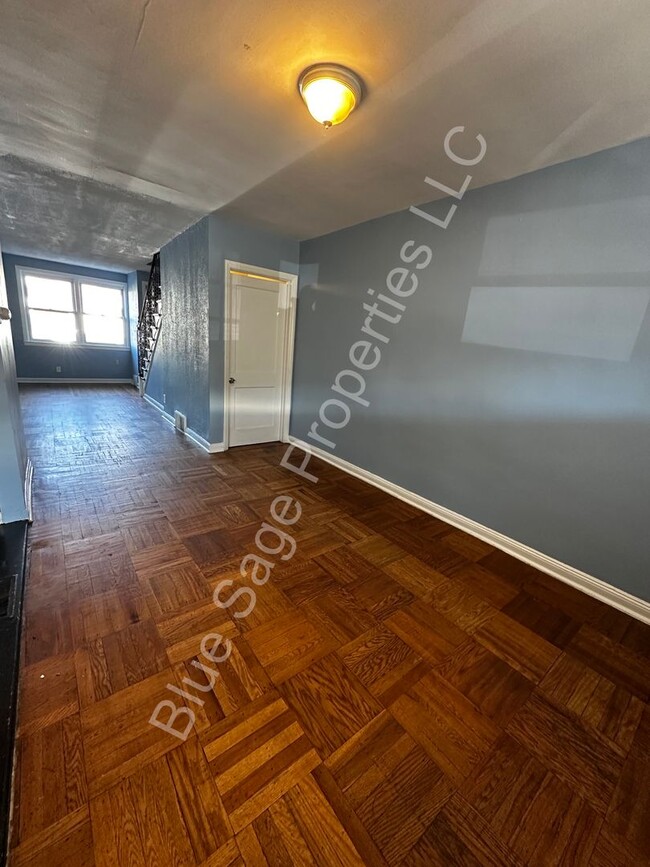 Building Photo - Beautiful 3 Bedroom 1 Bath in Upper Darby