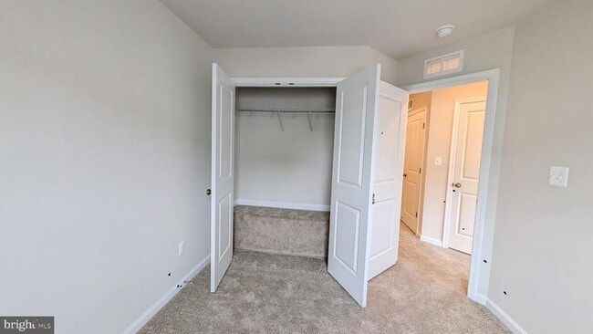 Building Photo - 1337 Cedar Vly Rd