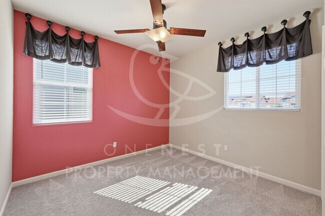 Building Photo - 4 bedroom, 3 bathroom - 2473 square feet; Twelve Bridges