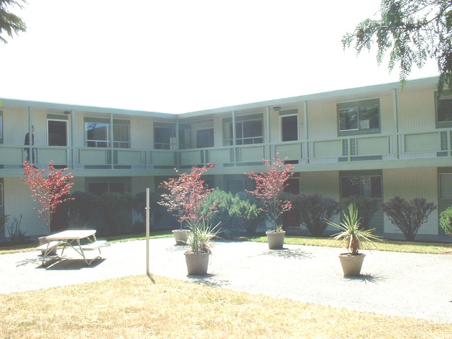 Primary Photo - Melody Apartments