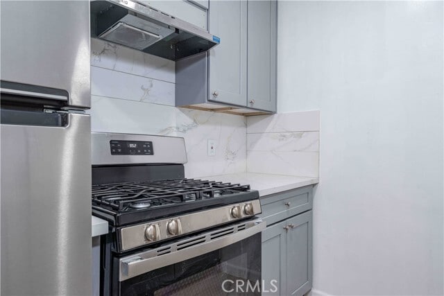 Building Photo - 1316 W Valencia Dr