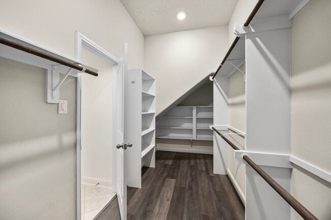 Building Photo - 8222 Lockridge Terrace Ln