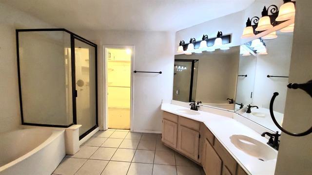 Building Photo - 8017 Clipper St