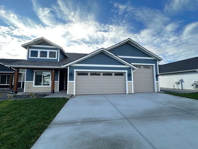 Primary Photo - Brand New Rathdrum Home