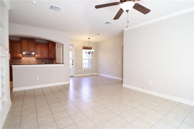 Building Photo - 4225 Threadgill St