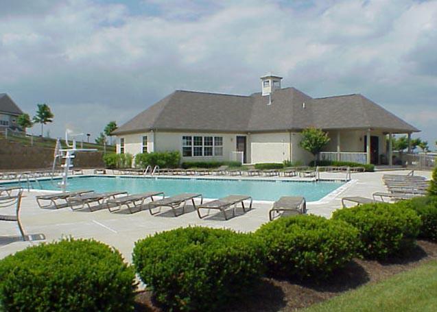 Pool and exercise room - 128 Bellwood Ct