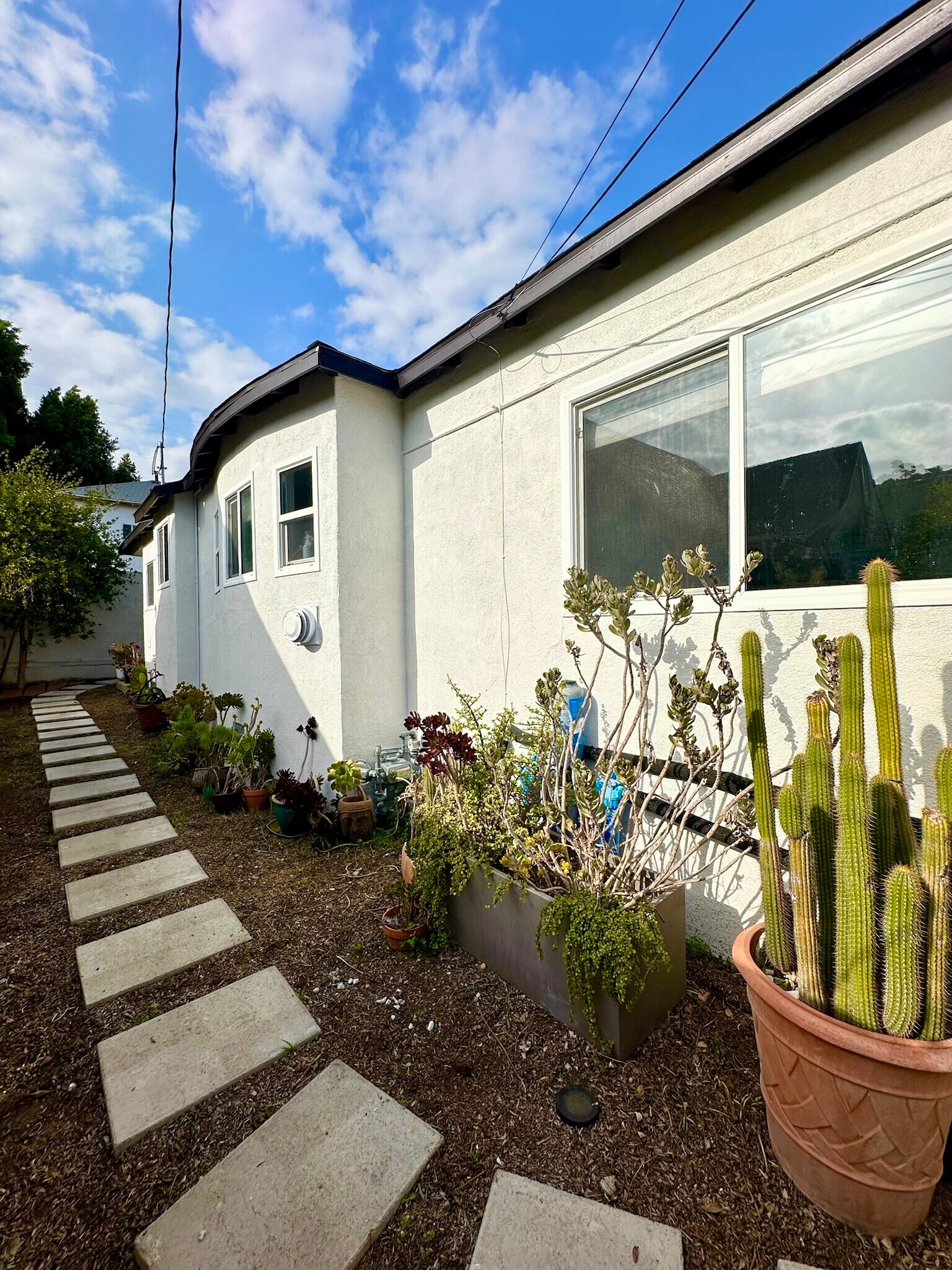 Building Photo - 4949 Granada St