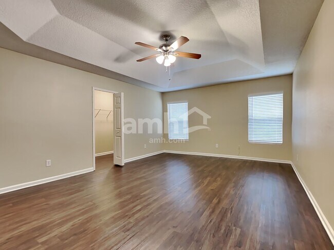 Building Photo - 274 Capiso Ct