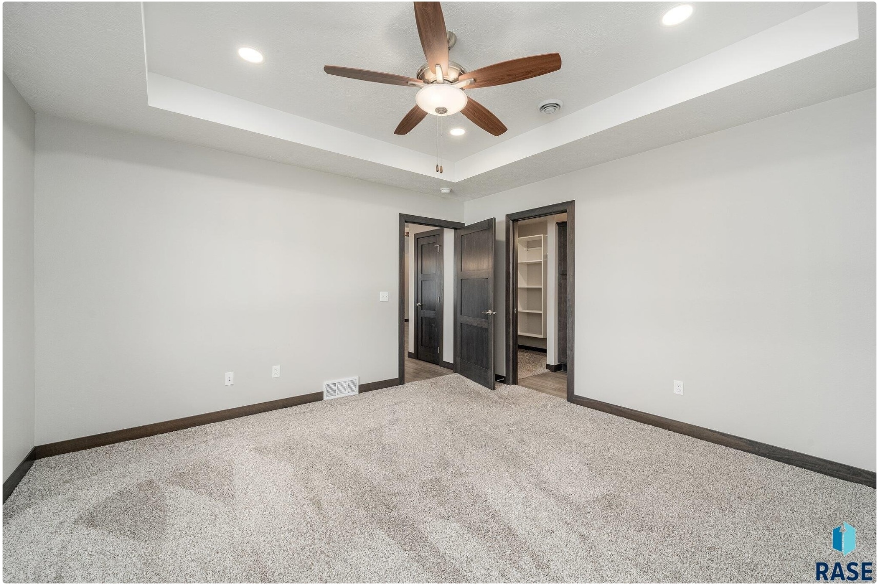 Building Photo - 4603 W 35th St N