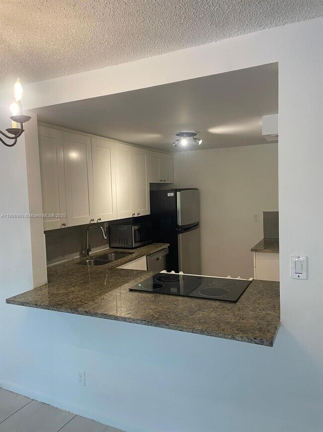 Building Photo - 4384 NW 9th Ave