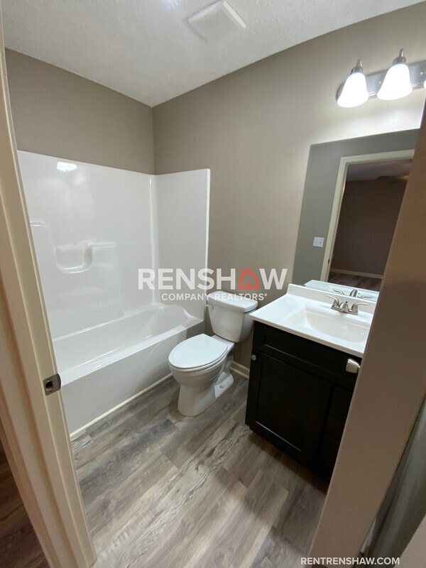 Building Photo - 1710 Harris St