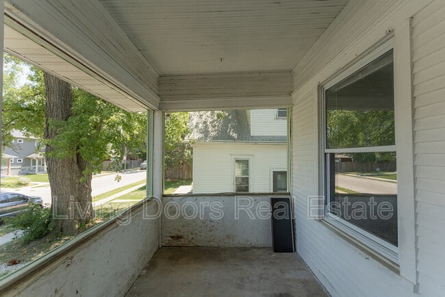 Building Photo - 1529 N 24th St