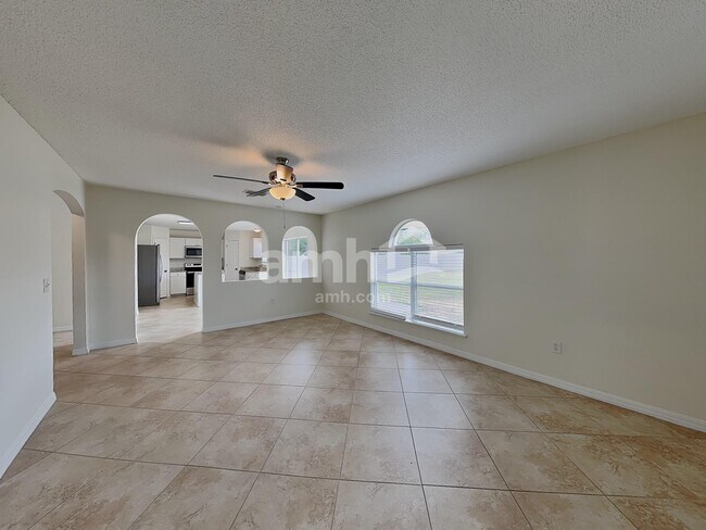 Building Photo - 8255 Settlers Crk Lp