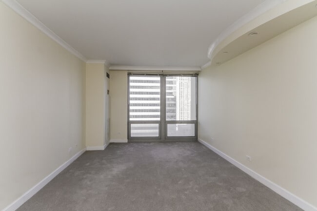 Building Photo - 440 N Wabash Ave