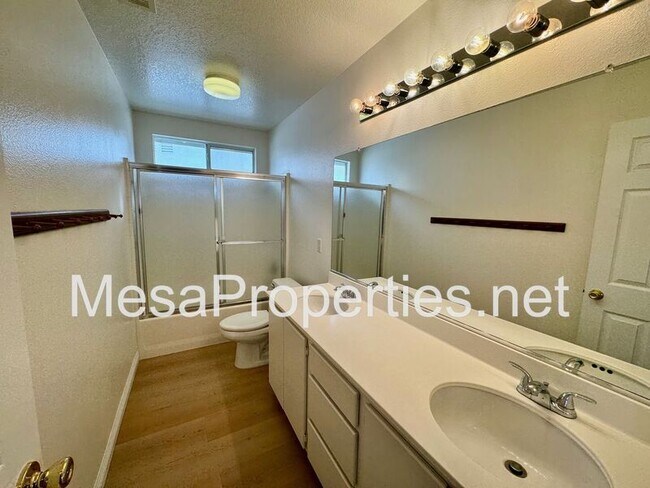 Building Photo - 6695 Goldy St