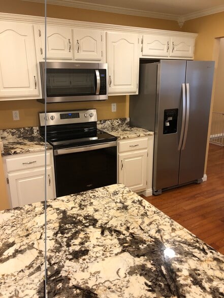 Building Photo - 3021 Patriot Dr