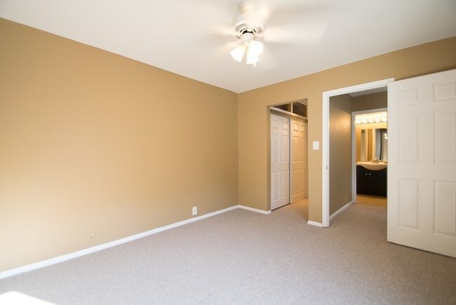 Building Photo - 7153 Stonington Lane, Charlotte, NC 28227