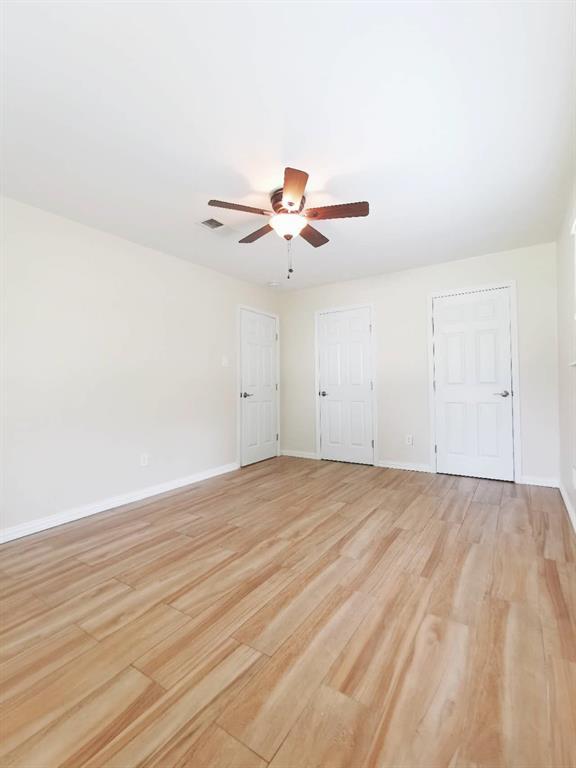Building Photo - 10307 Cedarhurst Dr