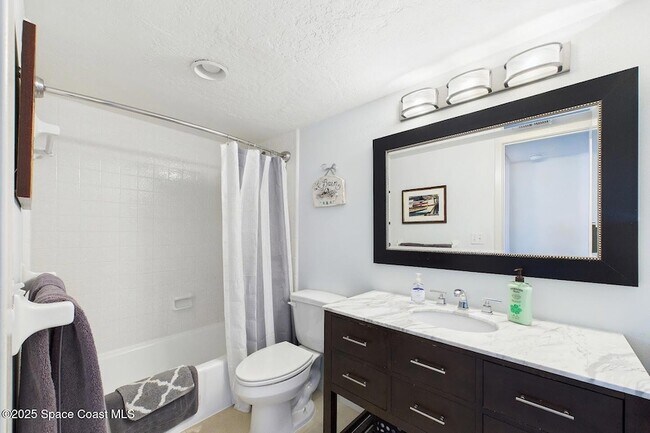 Building Photo - 55 N 4th St