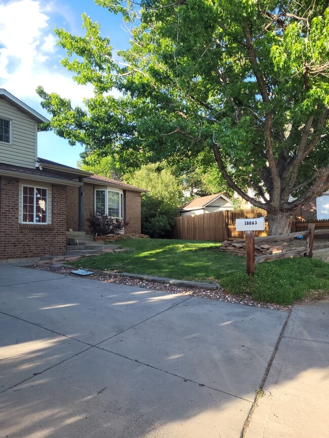 Building Photo - 18863 east milan