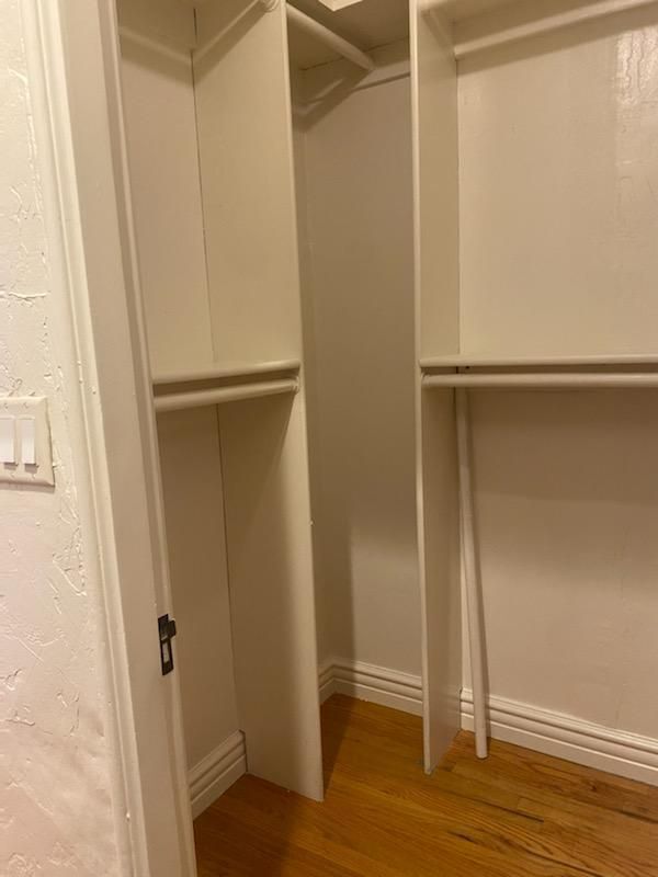 Building Photo - 152 S Peck Dr