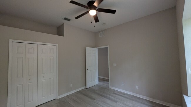 Building Photo - Beautiful 3/2 in Fiddlers Cove